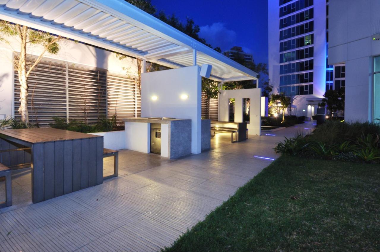 Orchid Residences - Hr Surfers Paradise Гоулд Коуст Екстериор снимка